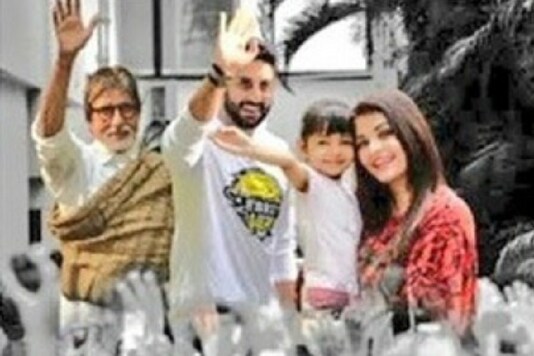 Amitabh Bachchan with Abhishek, Aaradhya and Aishwarya Rai