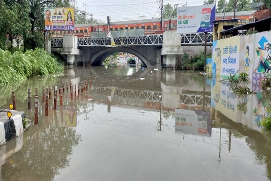 A submerged stretch at Minto Road in Delhi on Sunday. (News18)