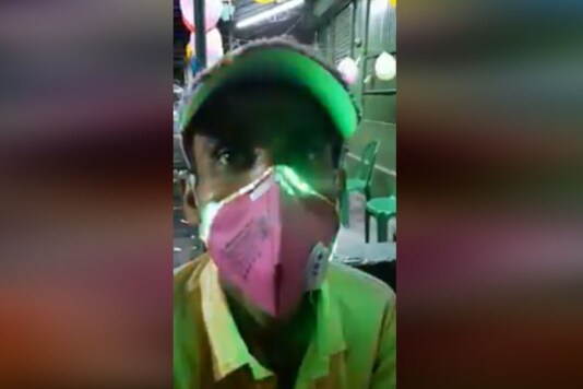 Man in Bengal is Using LED Masks to Spread Awareness About Coronavirus