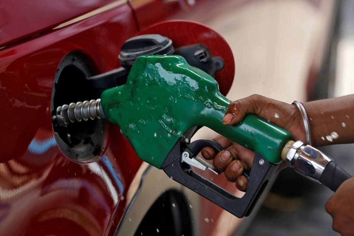 Upward Spiral of Petrol, Diesel Prices Likely to Continue; Check Today's Rates in Metro Cities