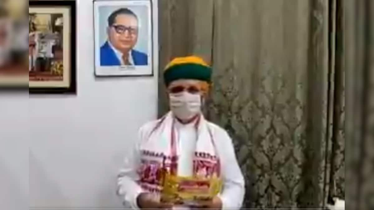 A BJP Minister Has Gone Viral After He Claimed 'Bhabhiji Papad' Can Fight Coronavirus