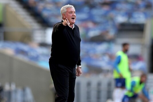Steve Bruce (Photo Credit: Twitter)