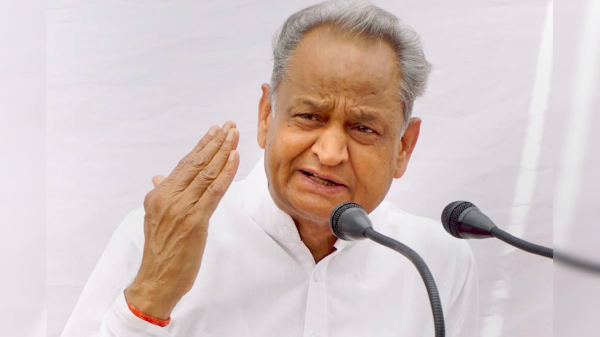 Rajasthan CM Ashok Gehlot Urges People to Counter Divisive Forces to Keep Democracy Intact