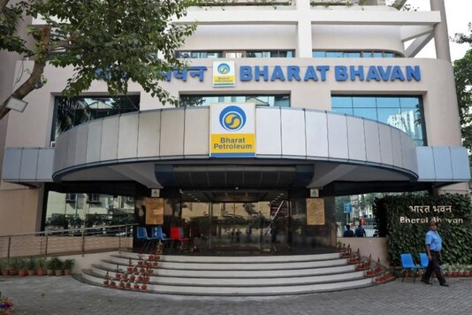 FILE PHOTO: A private security guard stands in front of the regional head office of oil refiner Bharat Petroleum Corp (BPCL) in Kolkata, India, November 28, 2019. REUTERS/Rupak De Chowdhuri/File photo