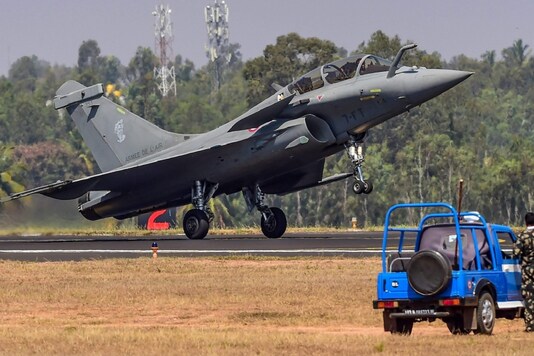 The first batch of five French Rafale fighter jets will land in India on July 29. (Photo: PTI)