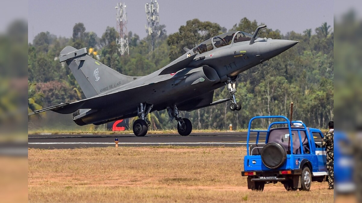 IAF Chief to Receive 5 Rafale Fighter Jets When They Touch Down at Ambala Airbase on Wednesday