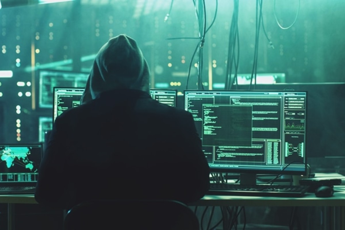 Garmin Hack, Glitch in Flight Navigation and an NSA Warning: The ...