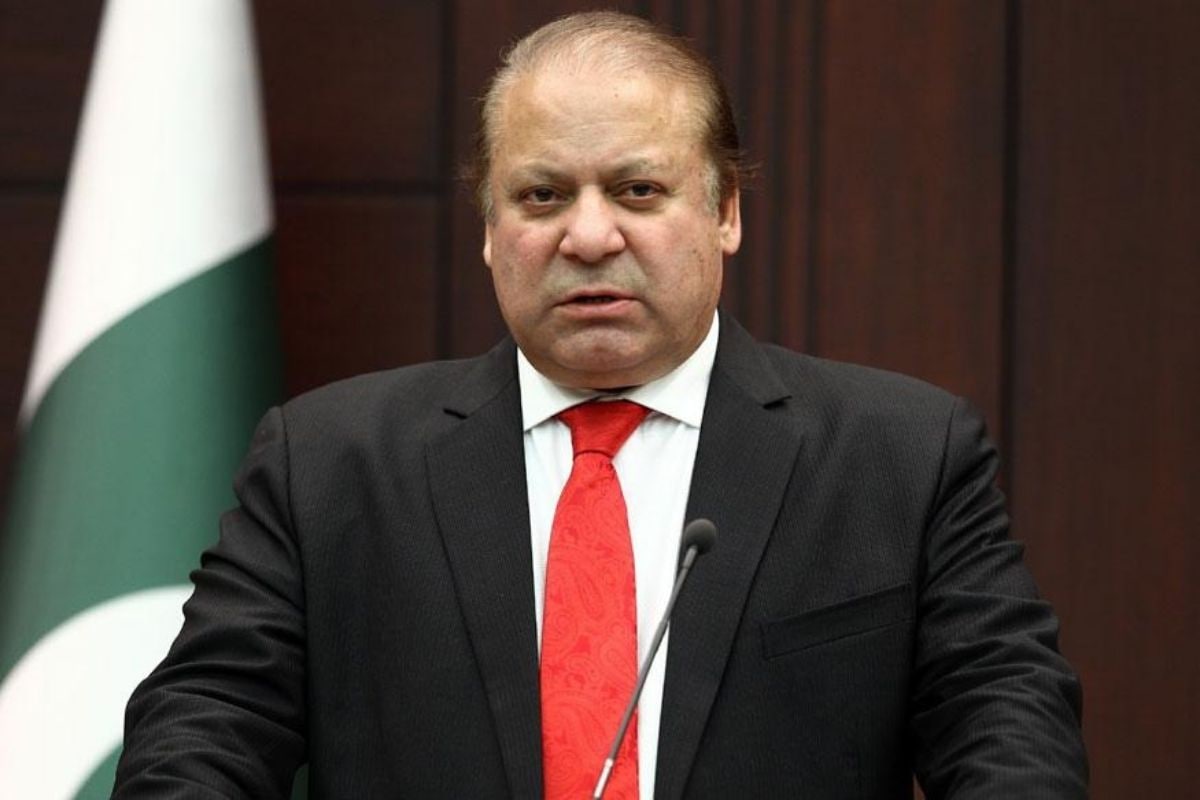 Former Pakistan PM Nawaz Sharif Bans PML-N Members from Meeting Military  Leadership
