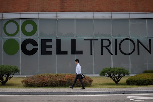 The logo of Celltrion is seen at the company's headquarters in Incheon, South Korea, October 28, 2016. REUTERS/Kim Hong-Ji/Files The logo of Celltrion is seen at the company's headquarters in Incheon, South Korea, October 28, 2016. REUTERS/Kim Hong-Ji/Files