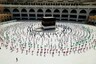 Viral Photo Shows Hajj Pilgrims Social Distancing as They Circle around Kaaba in Mecca