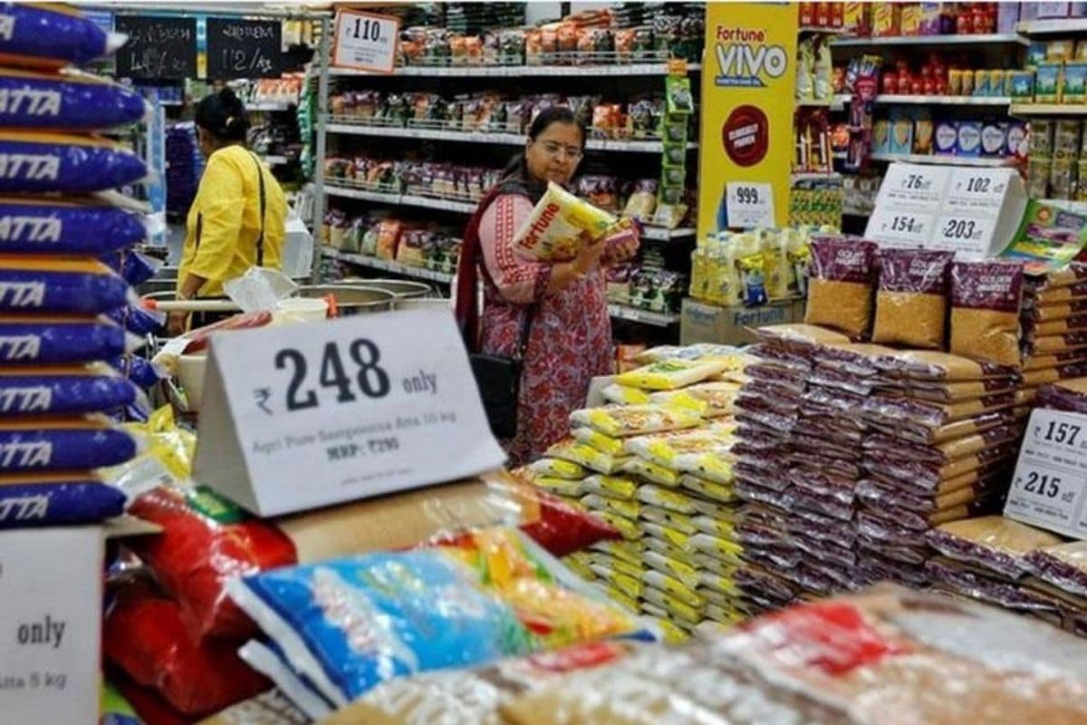 Retail Inflation for Industrial Workers Eases to 5.06 Percent in June