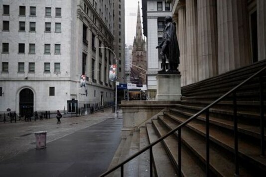 Upbeat earnings lift Wall Street as focus shifts to Fed