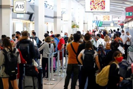 Germany begins mass coronavirus testing at airports
