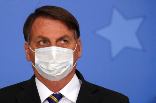 Brazils Bolsonaro keeps mum at first event since recovery