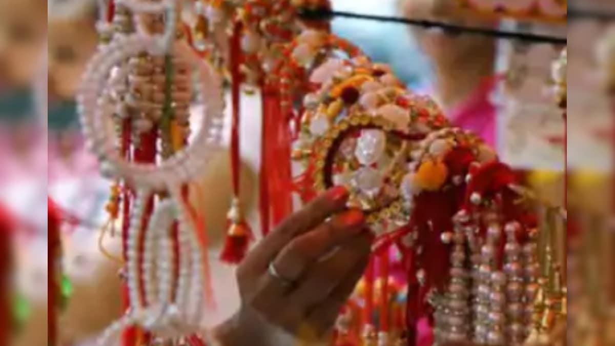 Video Calls To Social Media Posts, How You Can Go Digital on Raksha Bandhan During Pandemic