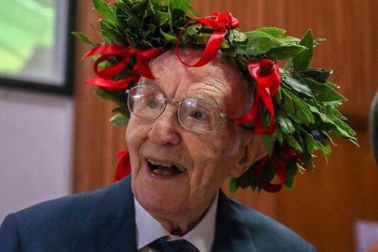 This Elderly Man Becomes Italy's Oldest Student to Graduate at 96