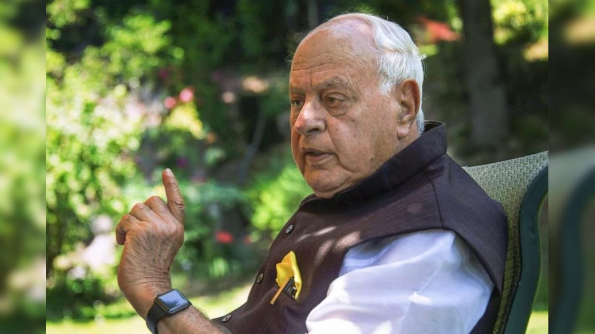 Delegation of Kashmiri Pandit Entrepreneurs Meet Farooq Abdullah, Extend Support to Gupkar Declaration