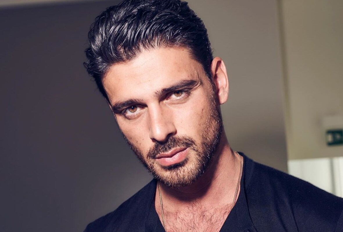 Meet Michele Morrone The Star Of Netflix Film 365 Days