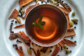 5 Healthy Drinks to Speed Up Your Metabolism