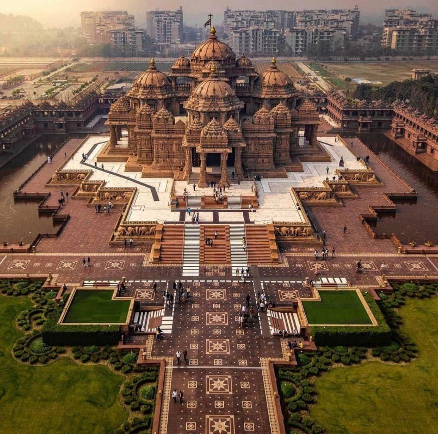 10 Largest Hindu Temples in the World - In Pics - Photogallery