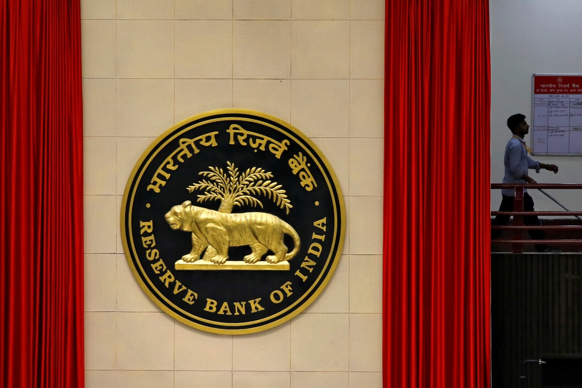 RBI Likely to Maintain Status Quo on Interest Rate, Say Experts