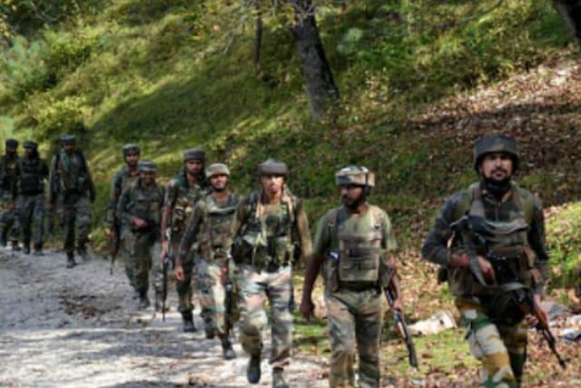 The firing from across the border started soon after the Army noticed some suspicious movement along the LoC in Nowshera sector. (Image used for representation)