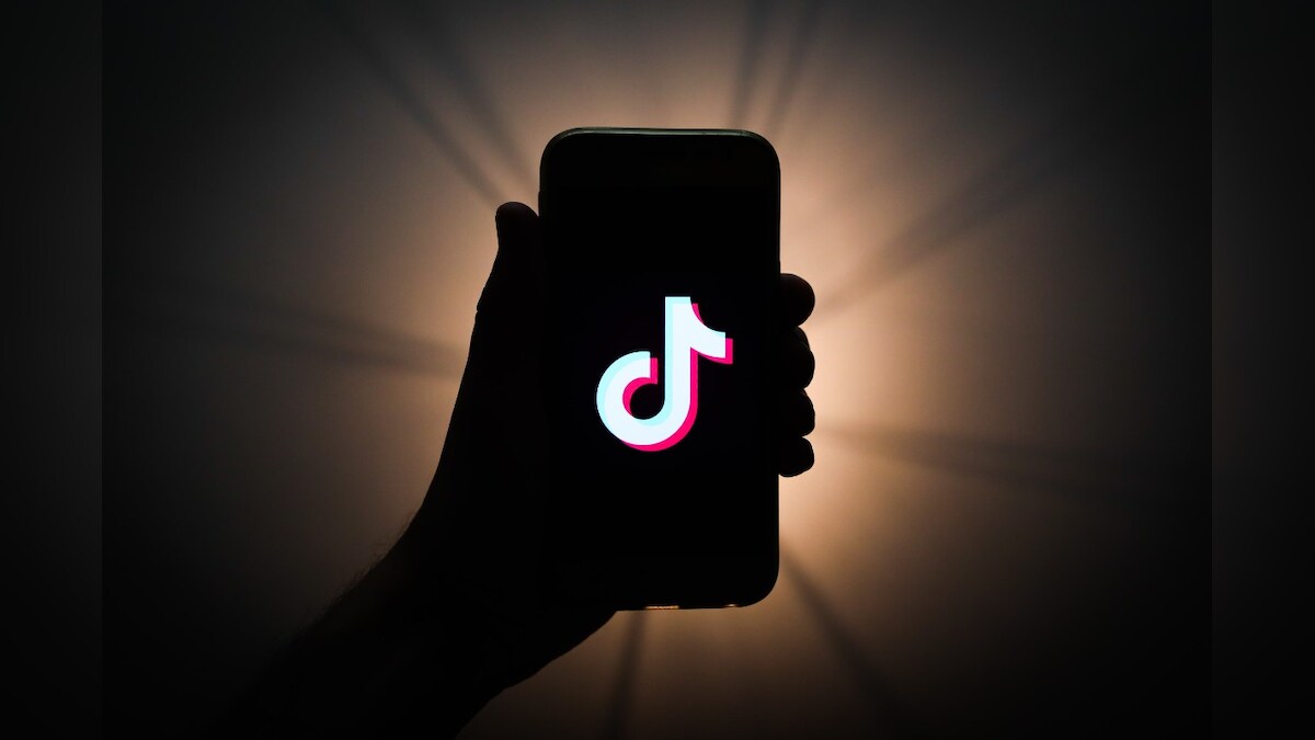 TikTok Users Grew at a Whopping 11x Globally in Two Years: Should Facebook be Worried?