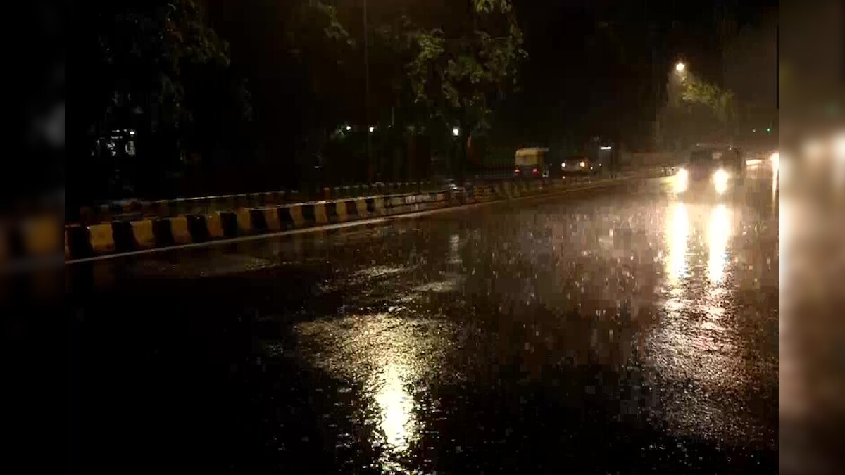 Heavy Rains in Delhi Bring Respite from Sultry Weather News18
