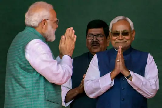 PM Narendra Modi with Bihar CM Nitish Kumar.