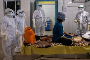 Last Doctor Standing: Pandemic Pushes Indian Hospital to Brink