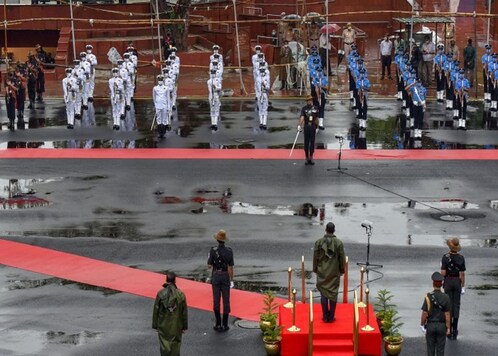 Ahead of the Independence Day, a full dress rehearsal was conducted at the Red Fort in Delhi. 
 (Image: PTI)