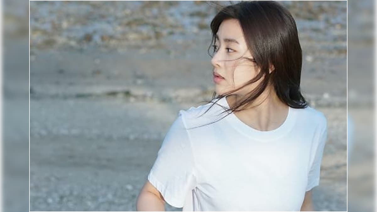 Revolutionary Love Fame Kang Sora To Marry Boyfriend In August