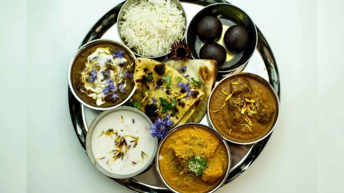 From Dal Makhni to Gulab Jamun, This American Chef Prepared a Perfect Indian Thali