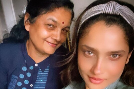 Ankita Lokhande Shares Heartwarming Picture With Mother, Says 'Love You'