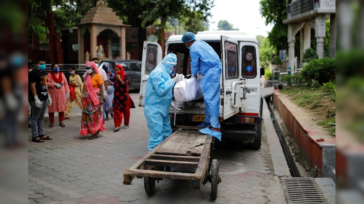 'Dignified Procedure of Death': Calcutta HC Allows Kin of Covid-19 Victims to Perform Last Rites