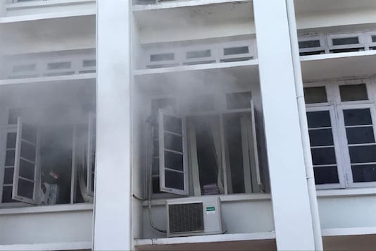 The fire in the North Block of Kerala Secretariat. (News18) The fire in the North Block of Kerala Secretariat. (News18)