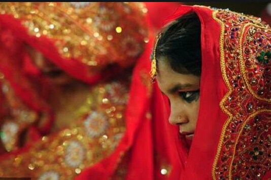 At present, the law on marriage prescribes a minimum age of 21 years for men and 18 years for women.
