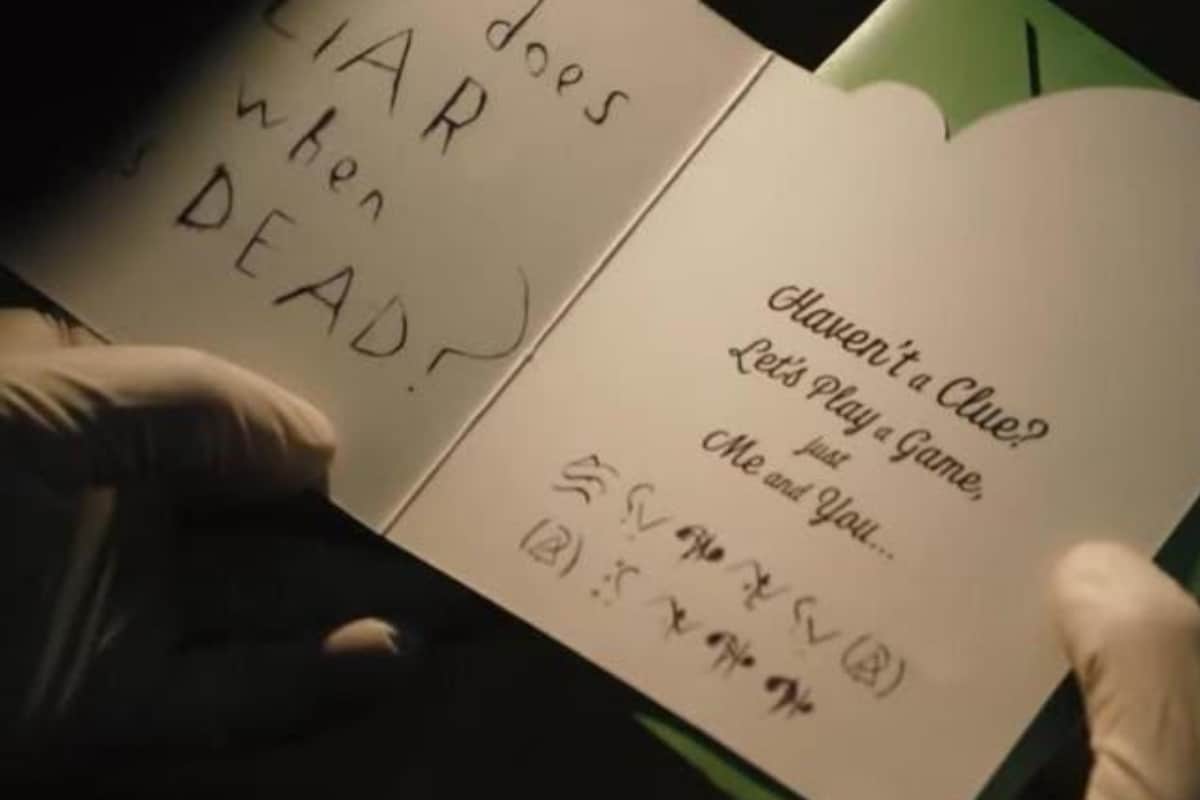 Batman Fans Have Already Decoded The Secret Message Left By The Riddler From The Trailer