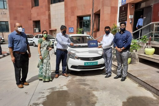 Tata Motors Limited  hands over Tigor EV to Ministry of AYUSH. (Image source: Tata Motors)