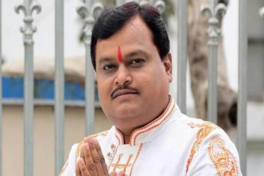 File photo of Sudarshan Channel Editor-in-chief  Suresh Chavhanke. (Credit: Twitter)