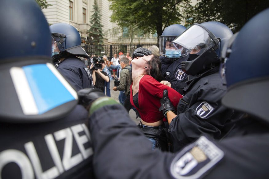 Germany Protest Photos: Thousands of People Protest in Berlin Against ...