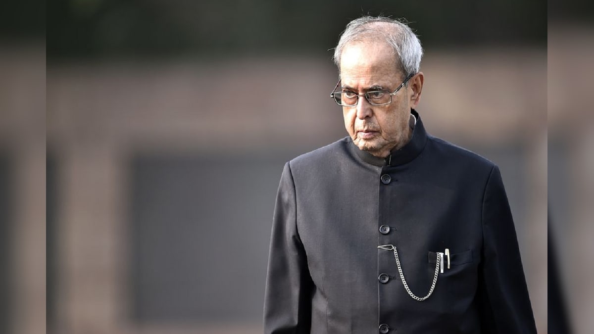 How Pranab Da, Perpetual No.2 in Many Congress Govts, Finally Stepped Ahead of PM in Protocol