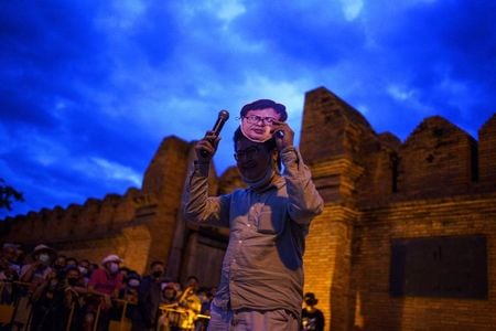 Thai anti-government protesters hold rallies outside Bangkok