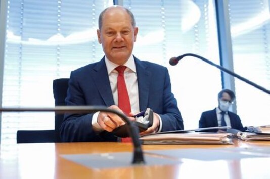 German Social Democrats pick finance minister Scholz as chancellor candidate