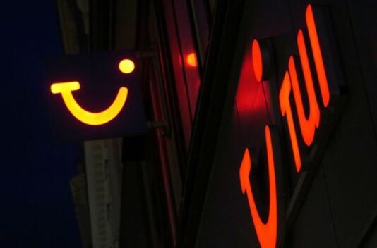 TUI looking at new equity, divestments to cut COVID-19 debt pile