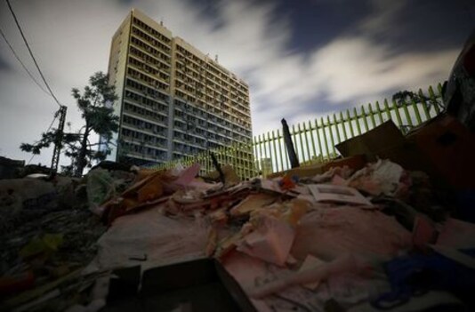 Parliament speaker urges new Lebanese government after huge blast, U.S. envoy due in Beirut