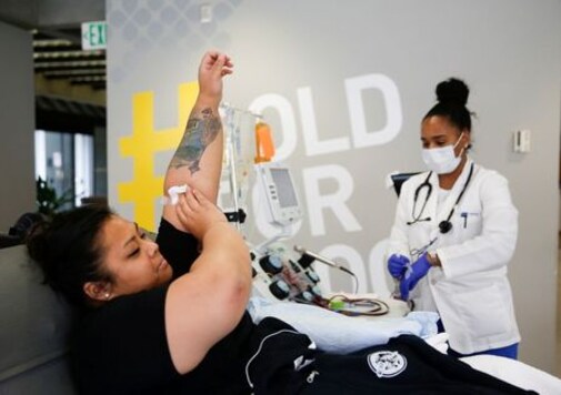 As COVID-19 cases rise in U.S., precious plasma donations lag
