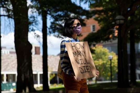 New York teachers threaten strike if schools reopen without more COVID-19 testing