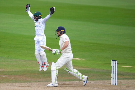 Buttler Survives Scare To Reach Century, England 373-4