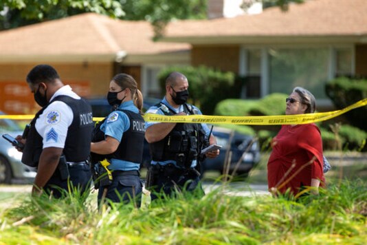 Police: Man Killed At Chicago Eatery Was Targeted By Gunman
